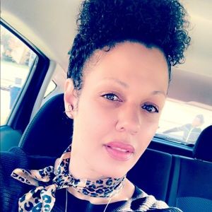 Meet your Posher, Chiara